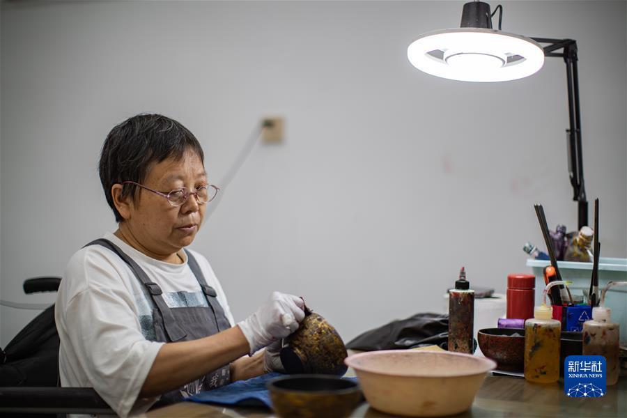 六台至尊苹果怎么下载